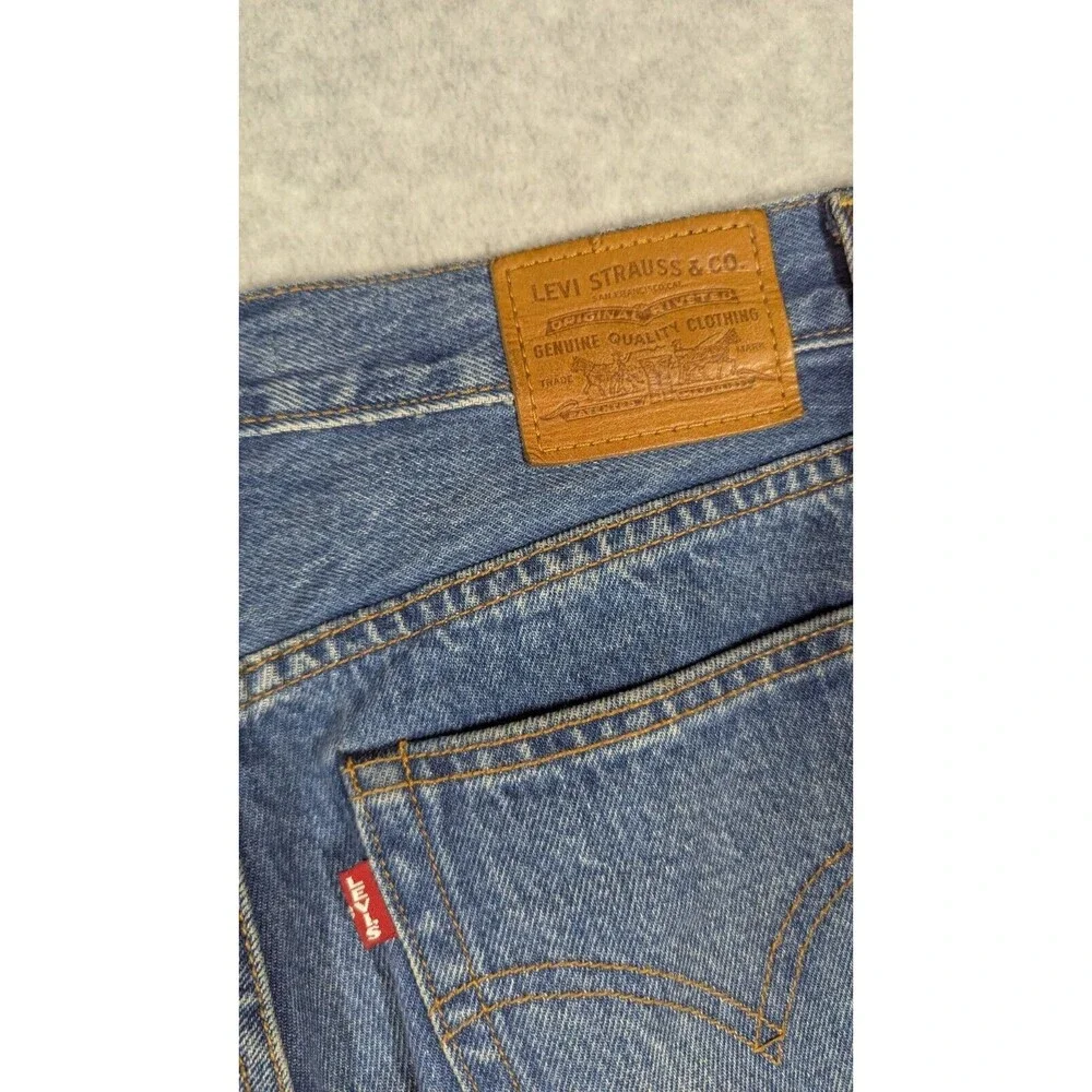 Levis pre owned